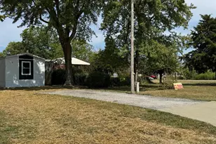 931 Market St, Truesdale, MO 63380 - Photo 4