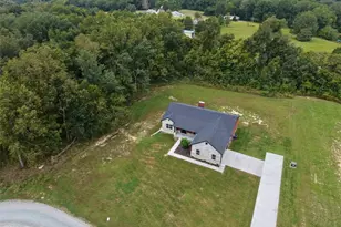 3525 Weatherby Ln, Farmington, MO 63640 - Photo 2