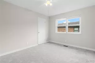 7965 Royal Arms Ct, Crestwood, MO 63123 - Photo 18