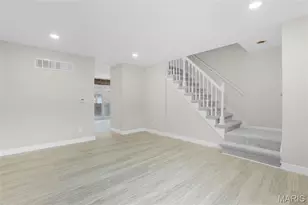 7965 Royal Arms Ct, Crestwood, MO 63123 - Photo 6