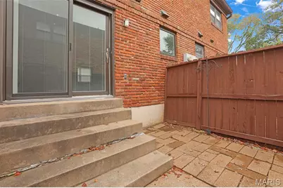 7965 Royal Arms Court, Crestwood, MO 63123 - Photo 24