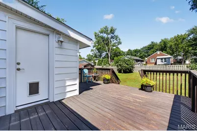 8623 Florence Avenue, Brentwood, MO 63144 - Photo 32