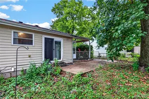 2715 Kelsey Ct, Saint Charles, MO 63301 - Photo 34