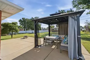 9132 Clydesdale Dr, Saint Louis, MO 63126 - Photo 50