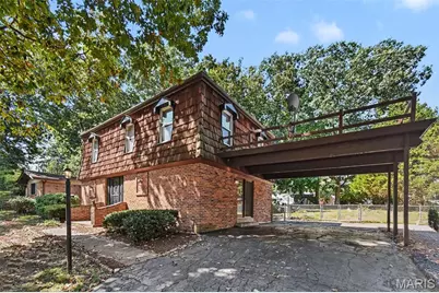 5253 Ozarkglen Drive, Mehlville, MO 63128 - Photo 4