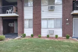 7407 Sieloff Dr, Hazelwood, MO 63042 - Photo 1