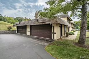 1368 Hampton Rd, Saint Charles, MO 63303 - Photo 30