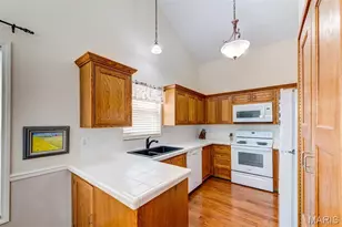 5 Aken Ct, Saint Peters, MO 63376 - Photo 70