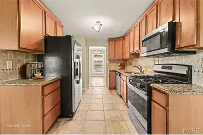 12115 Wensley Road, Florissant, MO 63033 - Photo 6