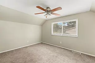 12115 Wensley Rd, Florissant, MO 63033 - Photo 14