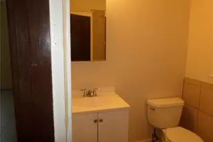 3902 Iowa Ave, Saint Louis, MO 63118 - Photo 6