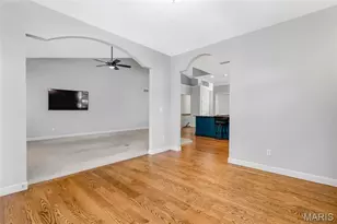 925 Daffodil Ridge Dr, O'Fallon, MO 63366 - Photo 20