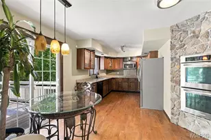 1 Bluff View Ct, Saint Charles, MO 63303 - Photo 14