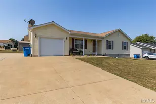 1127 Stone Crest Dr, Desloge, MO 63628 - Photo 2