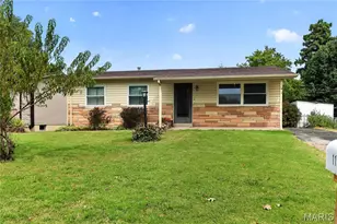 11917 Glenridge Dr, Maryland Heights, MO 63043 - Photo 34