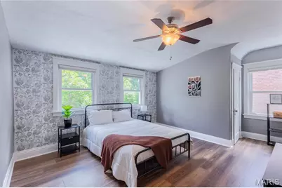 4963 Sutherland Avenue, Saint Louis, MO 63109 - Photo 16