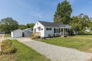 622 E College St, Farmington, MO 63640 - Photo 2
