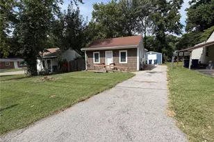 159 Connolly Dr, Hazelwood, MO 63135 - Photo 1