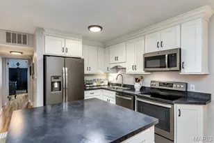 7571 Wellington, Clayton, MO 63105 - Photo 6