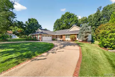 14641 Pine Orchard Court, Chesterfield, MO 63017 - Photo 2