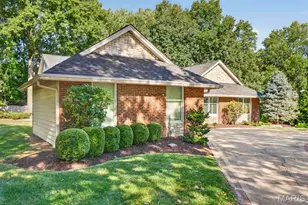 14641 Pine Orchard Ct, Chesterfield, MO 63017 - Photo 4