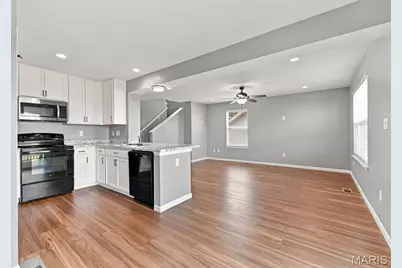 1015 Black Bear, House Springs, MO 63051 - Photo 12