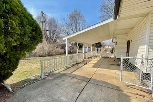 510 Wishaw Ct, Saint Louis, MO 63137 - Photo 12