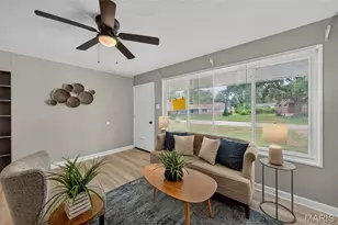 2248 Kerwin Dr, Saint Louis, MO 63136 - Photo 8