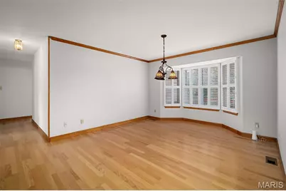 5116 Kennerly Place Drive, Saint Louis, MO 63128 - Photo 6