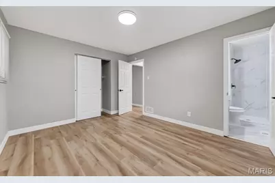 10418 Quaker Dr, Dellwood, MO 63136 - Photo 18