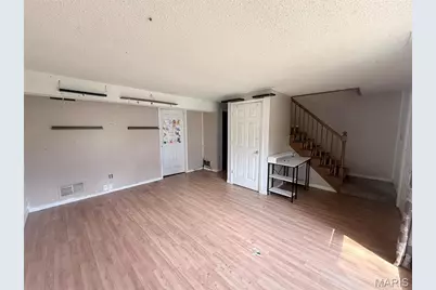 5429 Nantucket Court, High Ridge, MO 63049 - Photo 4