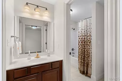 12531 Ridgefield Drive, Des Peres, MO 63131 - Photo 40