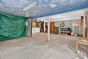 433 Day Dr, Saint Louis, MO 63135 - Photo 58