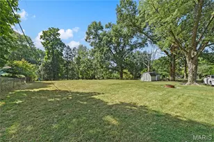 10904 Ridgecrest Dr, Saint Ann, MO 63074 - Photo 30