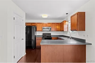 51 E Homefield Point Court, O'Fallon, MO 63366 - Photo 10