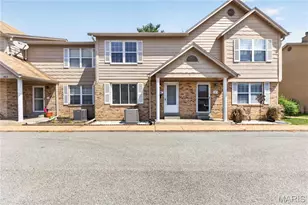 262 Carmel Woods Dr, Ellisville, MO 63021 - Photo 1