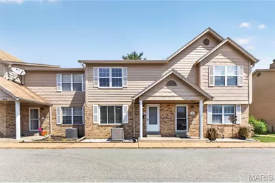 262 Carmel Woods Drive, Ellisville, MO 63021 - Photo 4