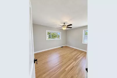 4026 Melon Drive, Saint Louis, MO 63125 - Photo 8