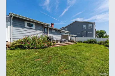10412 Savannah Avenue, Frontenac, MO 63131 - Photo 6