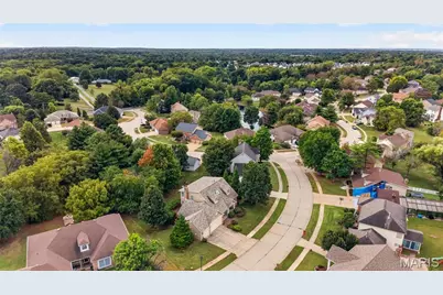 4016 Hartwick Court, Florissant, MO 63034 - Photo 60