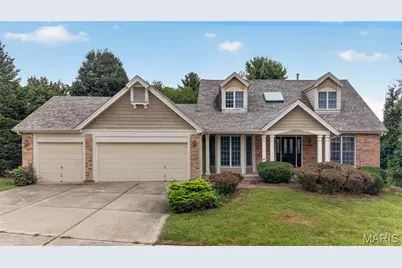 4016 Hartwick Court, Florissant, MO 63034 - Photo 2