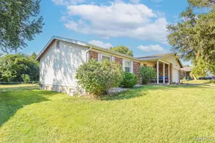 4044 Avery Ln, Saint Louis, MO 63044 - Photo 6