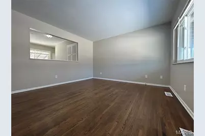 5319 Grove Avenue, Saint Louis, MO 63135 - Photo 2