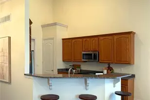 213 Woodland Pl Ct, Saint Charles, MO 63303 - Photo 8