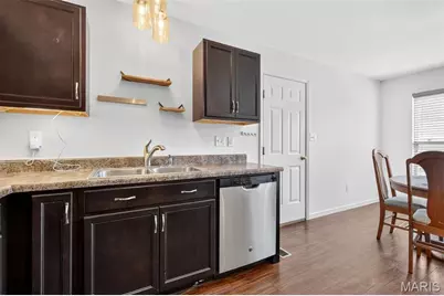 3213 Camp Street, Saint Charles, MO 63301 - Photo 14