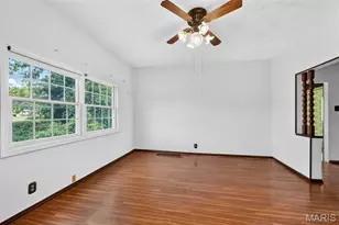 446 Sappington Barracks Rd, Unincorporated, MO 63125 - Photo 10