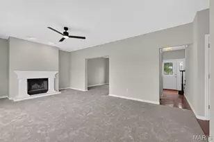2340 Quaint Cottage Dr, O'Fallon, MO 63368 - Photo 12