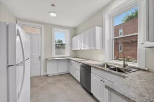 5216 Morgan Ford Rd, Saint Louis, MO 63116 - Photo 18