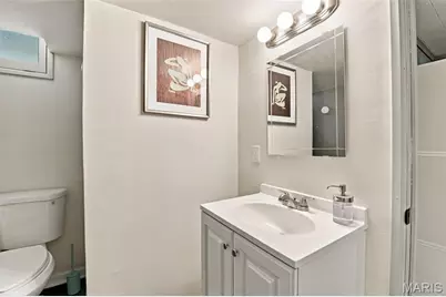 5651 Potomac Street, Saint Louis, MO 63139 - Photo 12
