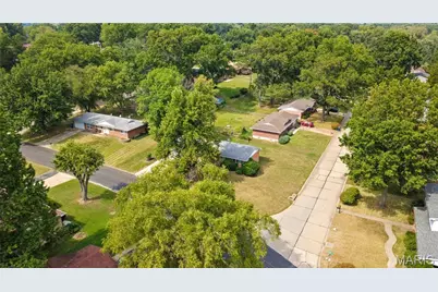 1805 Claudine Drive, Saint Louis, MO 63138 - Photo 32